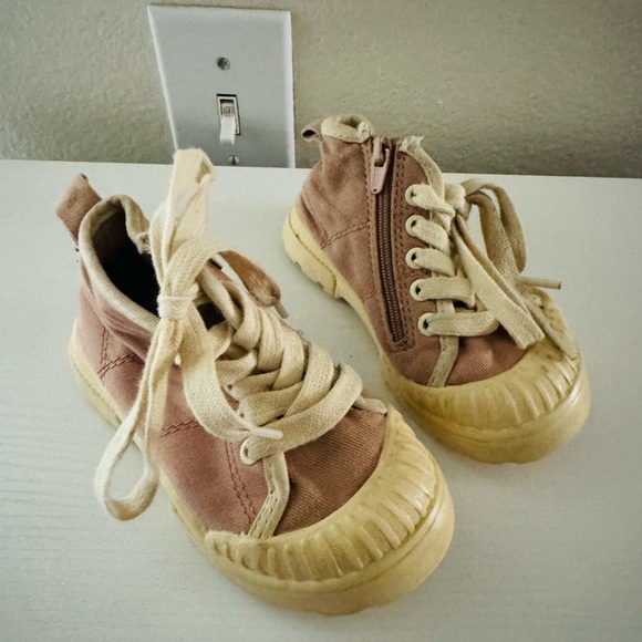 Zara shoes - Picture 1 of 2